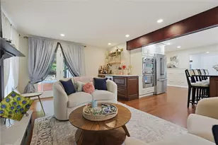 34 Georgiana Dr, Cumberland, RI 02864 - Photo 14