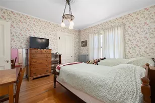 20 Bainbridge Ave, Providence, RI 02909 - Photo 34