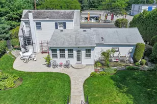 1682 Douglas Ave, North Providence, RI 02904 - Photo 10