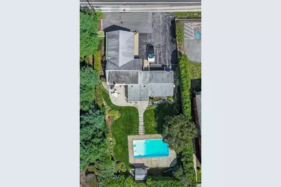 1682 Douglas Avenue, North Providence, RI 02904 - Photo 10
