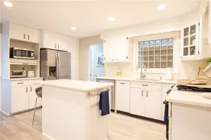 1682 Douglas Ave, North Providence, RI 02904 - Photo 14