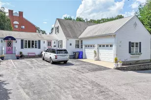 1682 Douglas Ave, North Providence, RI 02904 - Photo 2
