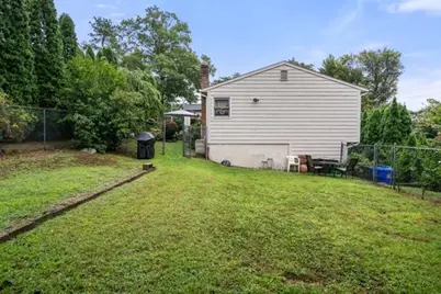 20 Dewey Avenue, North Providence, RI 02911 - Photo 18