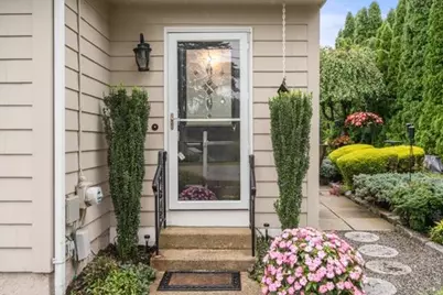 20 Dewey Avenue, North Providence, RI 02911 - Photo 4