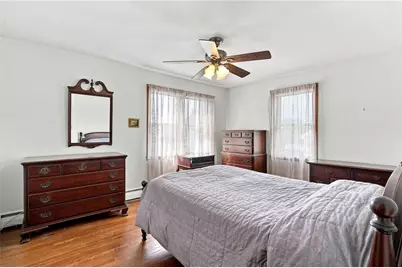 219 Grosvenor Avenue, North Providence, RI 02904 - Photo 8