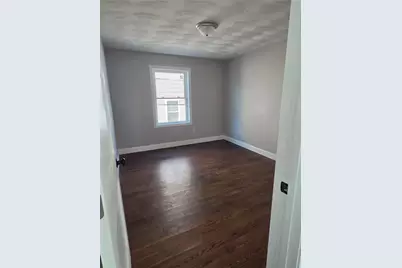 304 Swan Street, Providence, RI 02905 - Photo 8