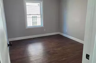 304 Swan St, Providence, RI 02905 - Photo 8