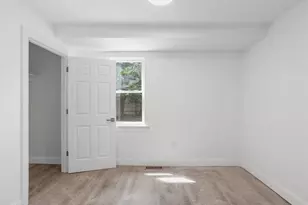 149 Burnside St, Providence, RI 02905 - Photo 14
