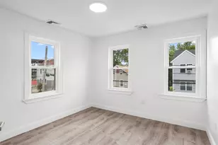 149 Burnside St, Providence, RI 02905 - Photo 36