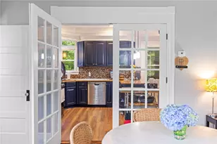 126 Second St, Newport, RI 02840 - Photo 16