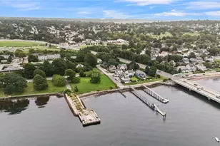 126 Second St, Newport, RI 02840 - Photo 42