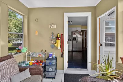 130 Thurston Street, East Providence, RI 02915 - Photo 18