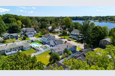 26 Bowden Avenue, Barrington, RI 02806 - Photo 30
