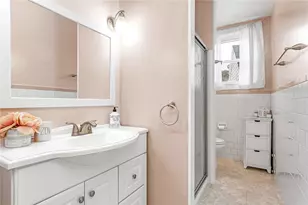 26 Bowden Ave, Barrington, RI 02806 - Photo 26