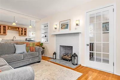 26 Bowden Avenue, Barrington, RI 02806 - Photo 10