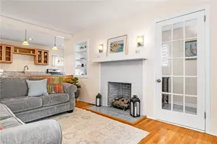 26 Bowden Ave, Barrington, RI 02806 - Photo 10