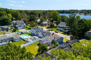 26 Bowden Ave, Barrington, RI 02806 - Photo 30