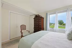 91 Windward Ln, Bristol, RI 02809 - Photo 18