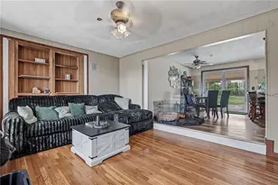 26 Lillian Rd, Johnston, RI 02919 - Photo 6