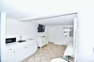 20 Winnipaug Rd, Westerly, RI 02891 - Photo 10