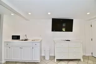 20 Winnipaug Rd, Westerly, RI 02891 - Photo 8