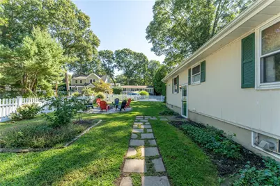 4 Wake Robin Trail, Narragansett, RI 02874 - Photo 6