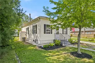 45 Milton Rd, Warwick, RI 02888 - Photo 2