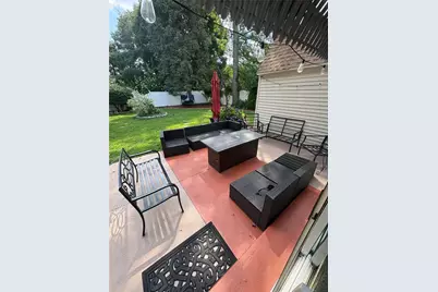 82 Killingly Street, Providence, RI 02909 - Photo 18