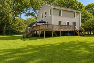 027 Sunset Hill Ave, Portsmouth, RI 02872 - Photo 18