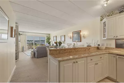 1314 Capella South #1314, Newport, RI 02840 - Photo 10