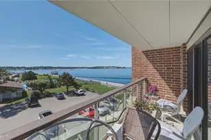 1314 Capella S, Newport, RI 02840 - Photo 30