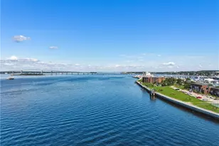 1314 Capella S, Newport, RI 02840 - Photo 40