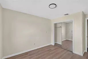 728 Beverage Hill Ave, Pawtucket, RI 02861 - Photo 6