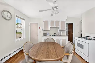 15 Danby St, Providence, RI 02904 - Photo 4