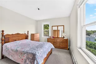 15 Danby St, Providence, RI 02904 - Photo 12