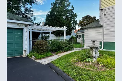 53 Sylvia Avenue, North Providence, RI 02911 - Photo 12