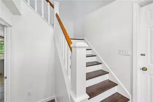 94 Spindrift St, Jamestown, RI 02835 - Photo 4