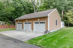 99 Tower Hill Rd, Cumberland, RI 02864 - Photo 4