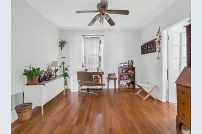 37 Trenton Street, Pawtucket, RI 02860 - Photo 4