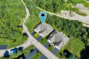 152 Allegra Ln, North Kingstown, RI 02852 - Photo 2