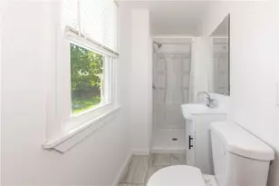 73 Trenton St, Providence, RI 02906 - Photo 22