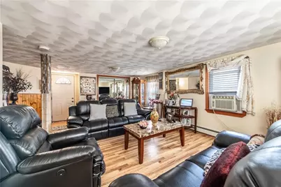 73 Trenton Street, Providence, RI 02906 - Photo 6