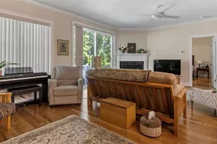 107 Old River Rd, Lincoln, RI 02865 - Photo 8