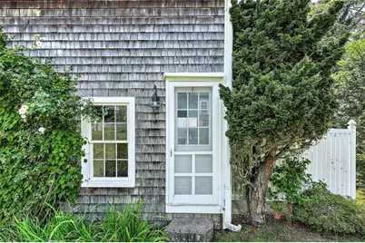 1835 Main Road, Westport, MA 02791 - Photo 2
