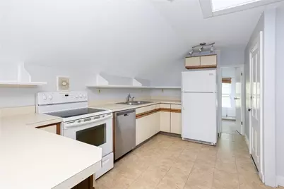85 Mill Street #3, Newport, RI 02840 - Photo 4