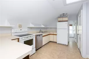 85 Mill St, Newport, RI 02840 - Photo 4