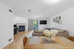 106 Trellis Dr, West Warwick, RI 02893 - Photo 8