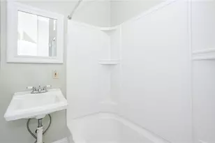 85 Mill St, Newport, RI 02840 - Photo 22