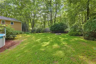 685 Twin Brook Ln, Coventry, RI 02816 - Photo 4