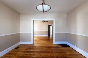 18 Meader St, Providence, RI 02909 - Photo 16